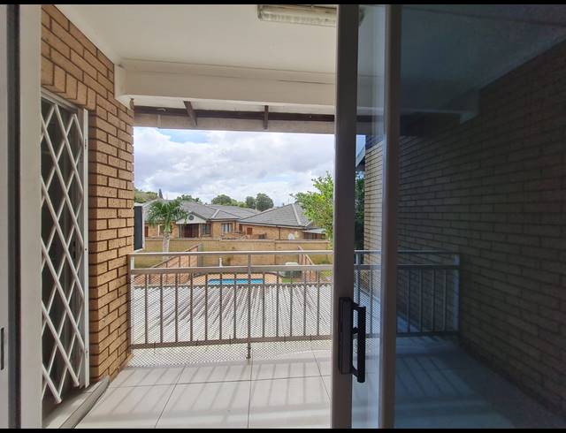 3 BEDROOM SECTIONAL TITLE FOR SALE IN MEER EN SEE
